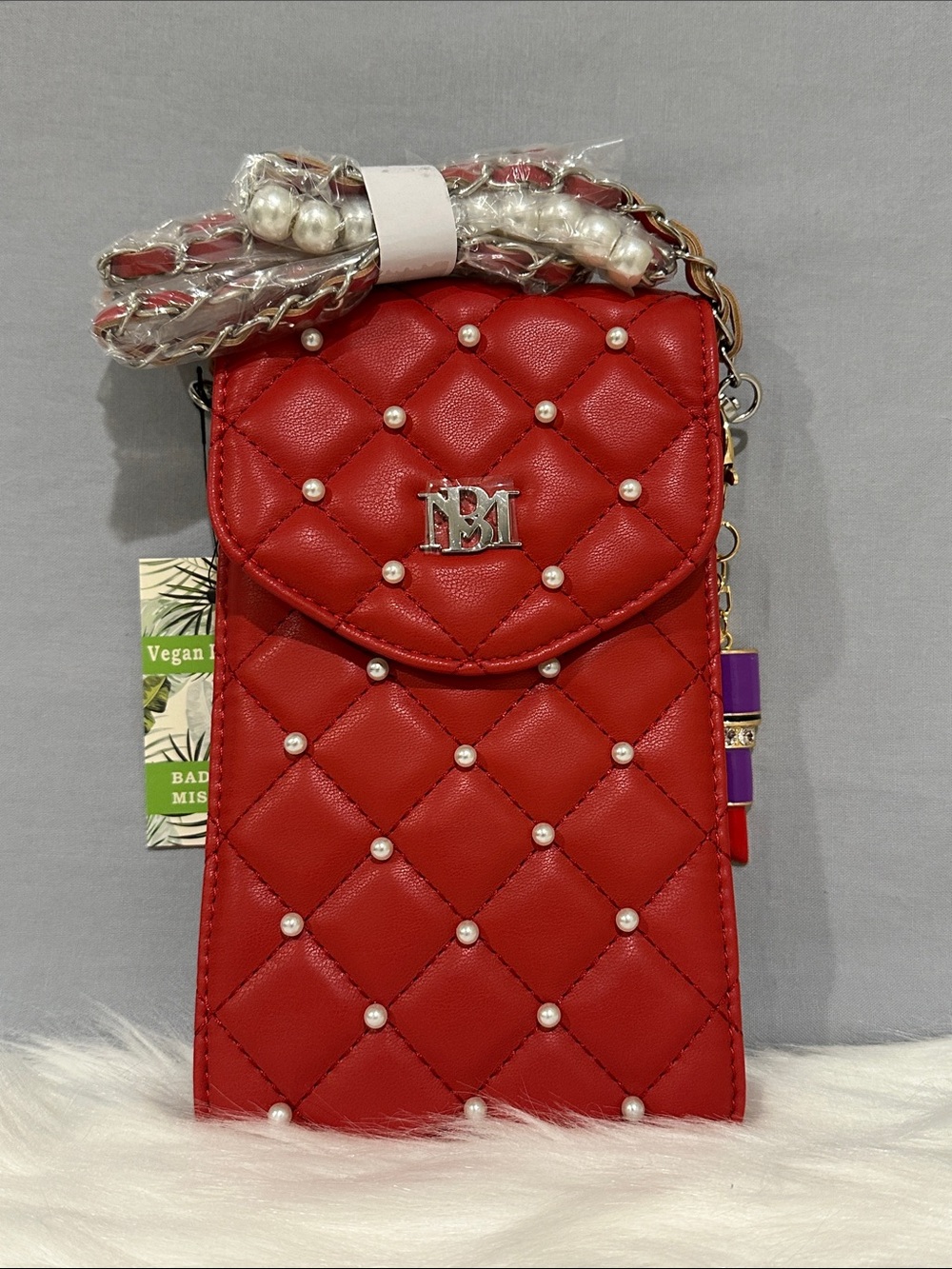 Badgley Mischka Quilted Phone Crossbody with Card Wallet Insert in Red NWT’S